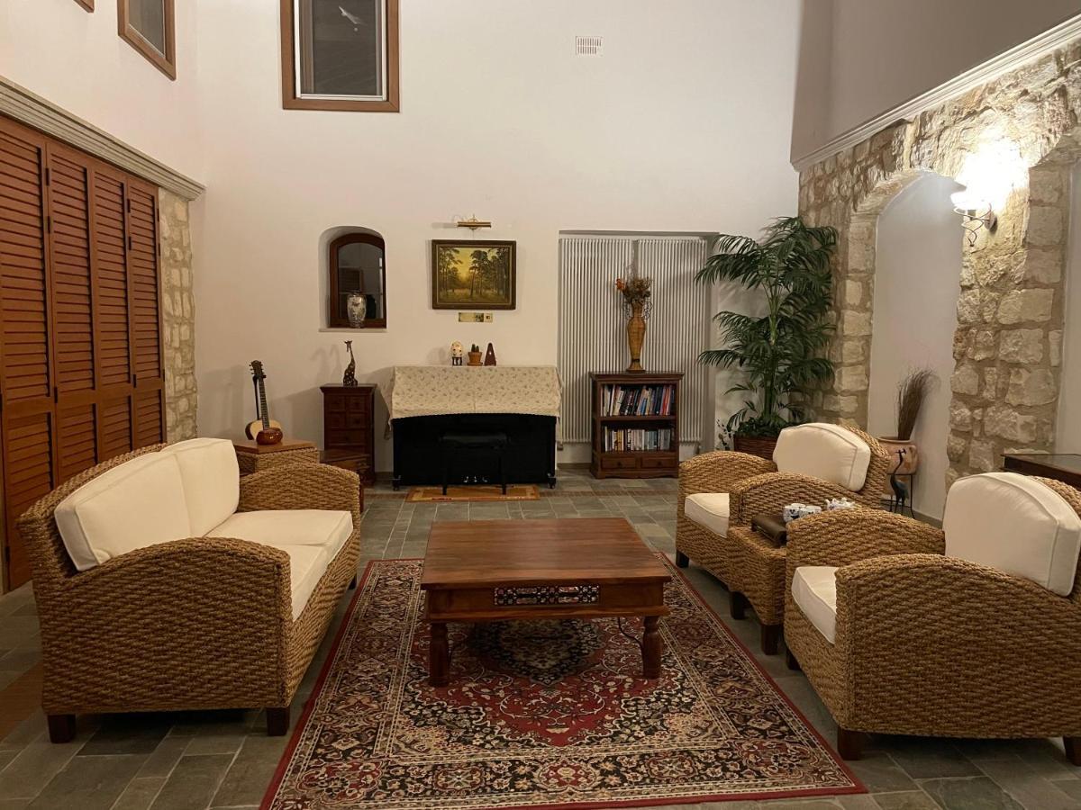 Beautiful Home Paphos Extérieur photo