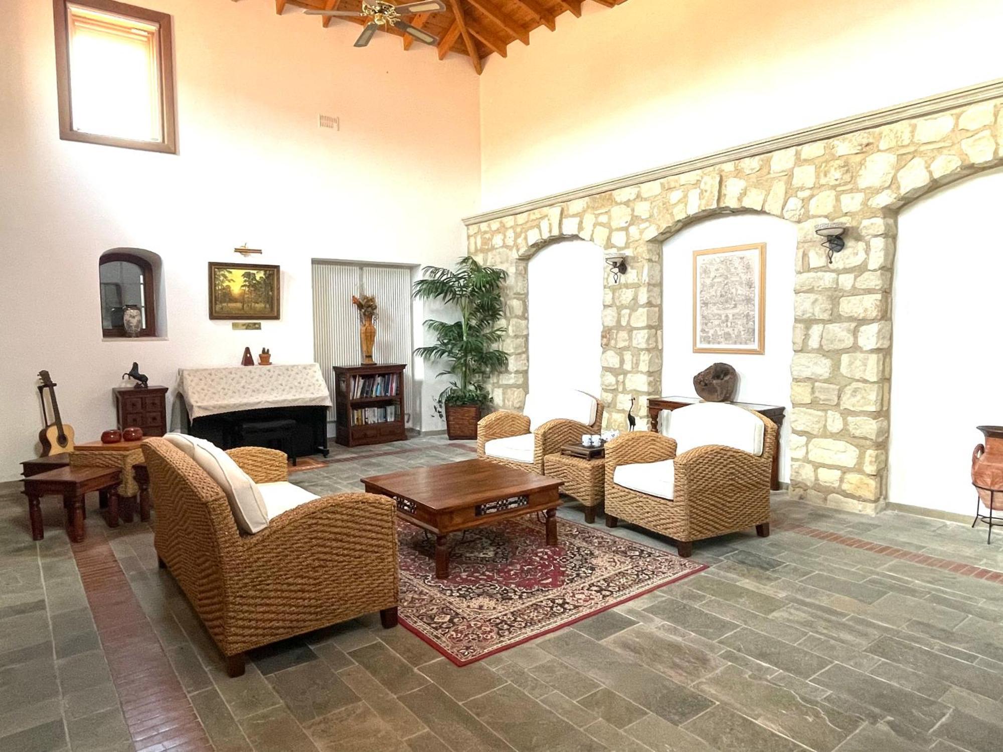 Beautiful Home Paphos Extérieur photo
